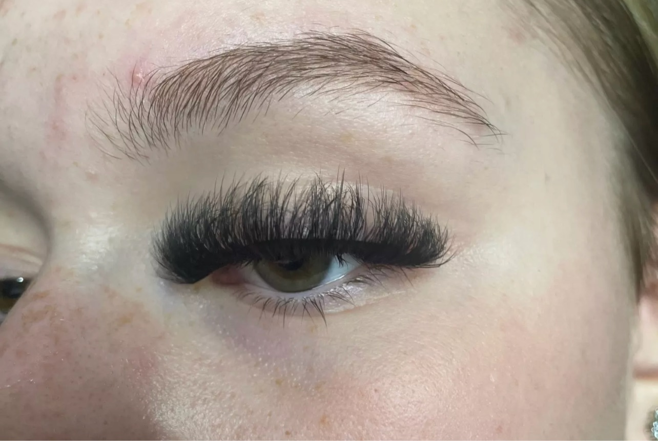 Russian lashes Aura
