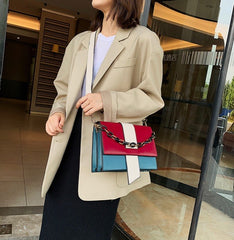 Raven red & white handbag(NEW)